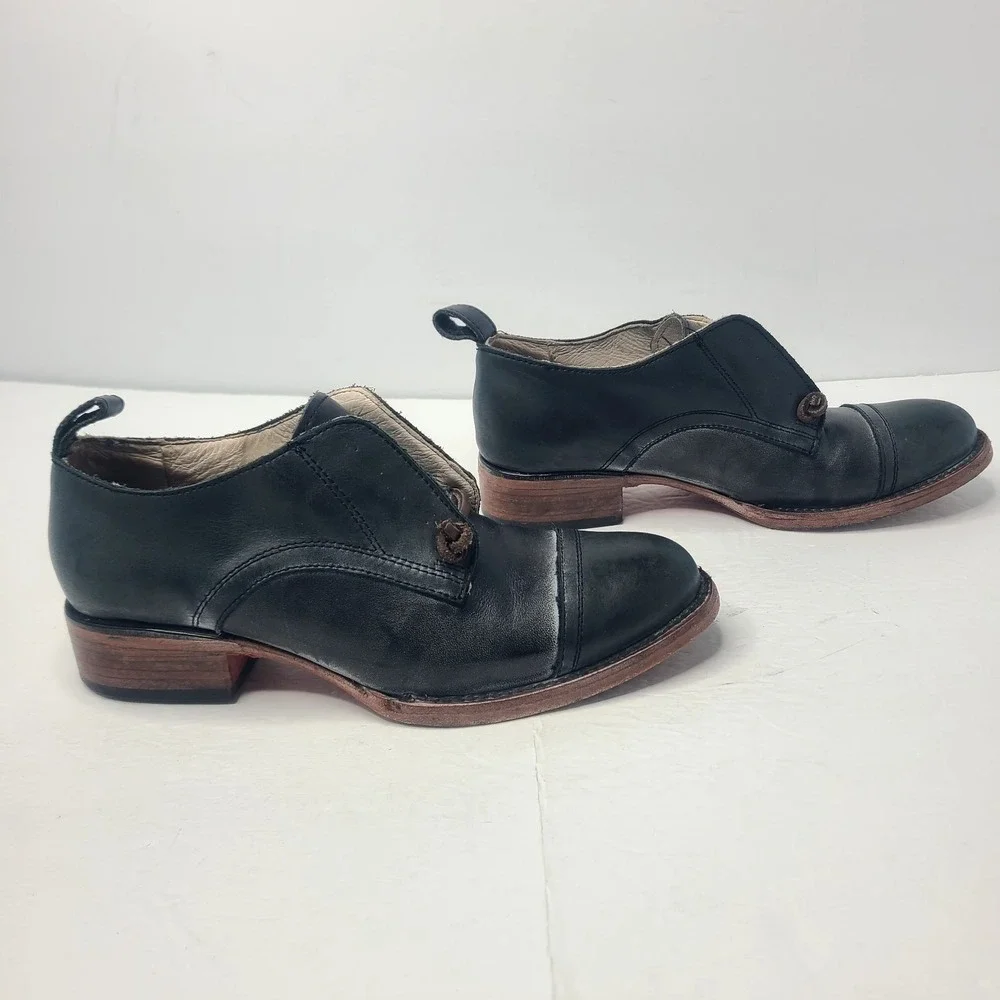 Freebird Mabel‎ Black Leather Distressed Oxfords Low Boots Women Size 7 Slip On